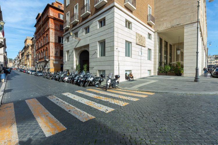 via-della-frezza-roma-amazing-99